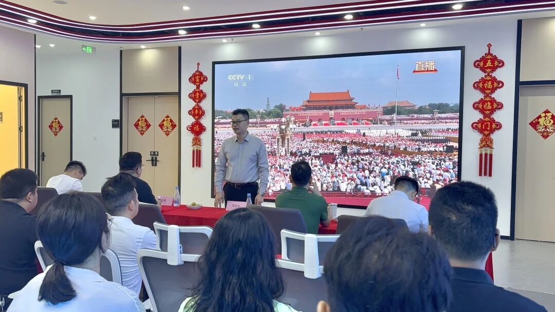 9.3從閱兵看中國(guó)智造底氣！智火柴以油品監(jiān)測(cè)實(shí)力護(hù)航 “國(guó)之重器” 圖5